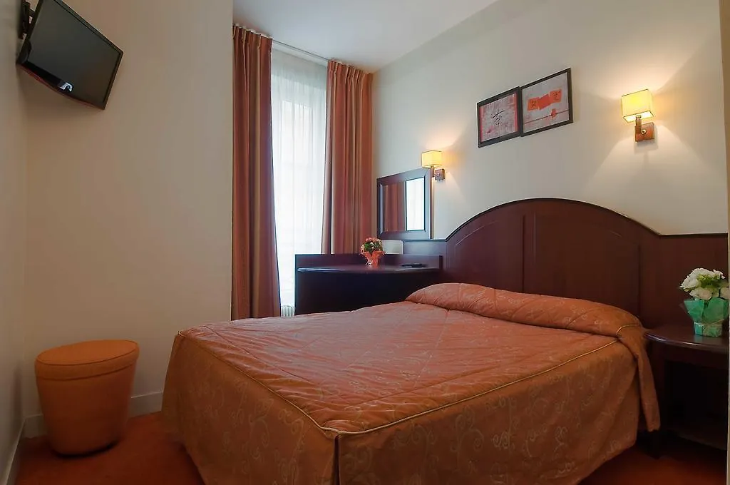 פריז Hotel Le Faubourg Opera