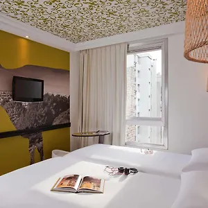 Ibis Styles Buttes Chaumont *** Parijs